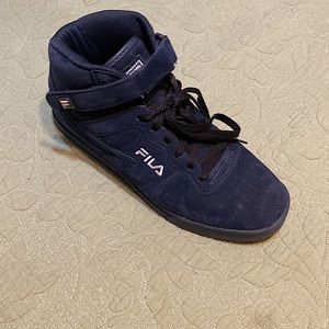 The shoes are dark blue and really comfortable.